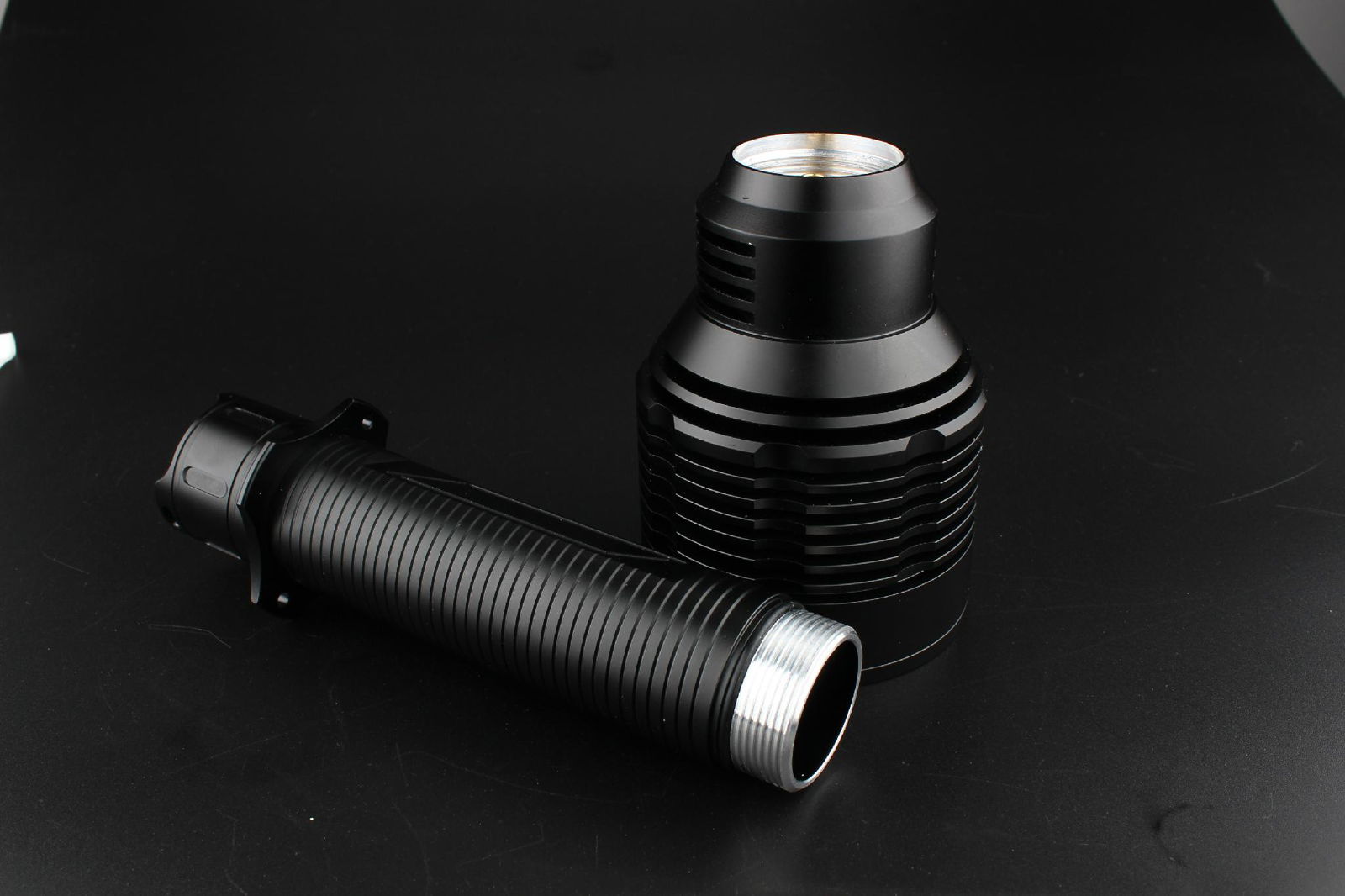 LED Flashlight  2840 Lumen  6modes 4