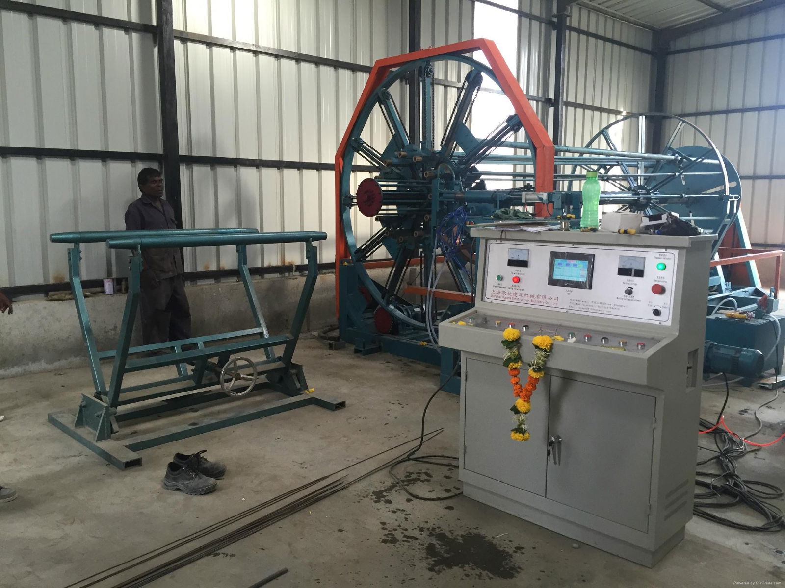 cement pipe cage welding machine to India 3