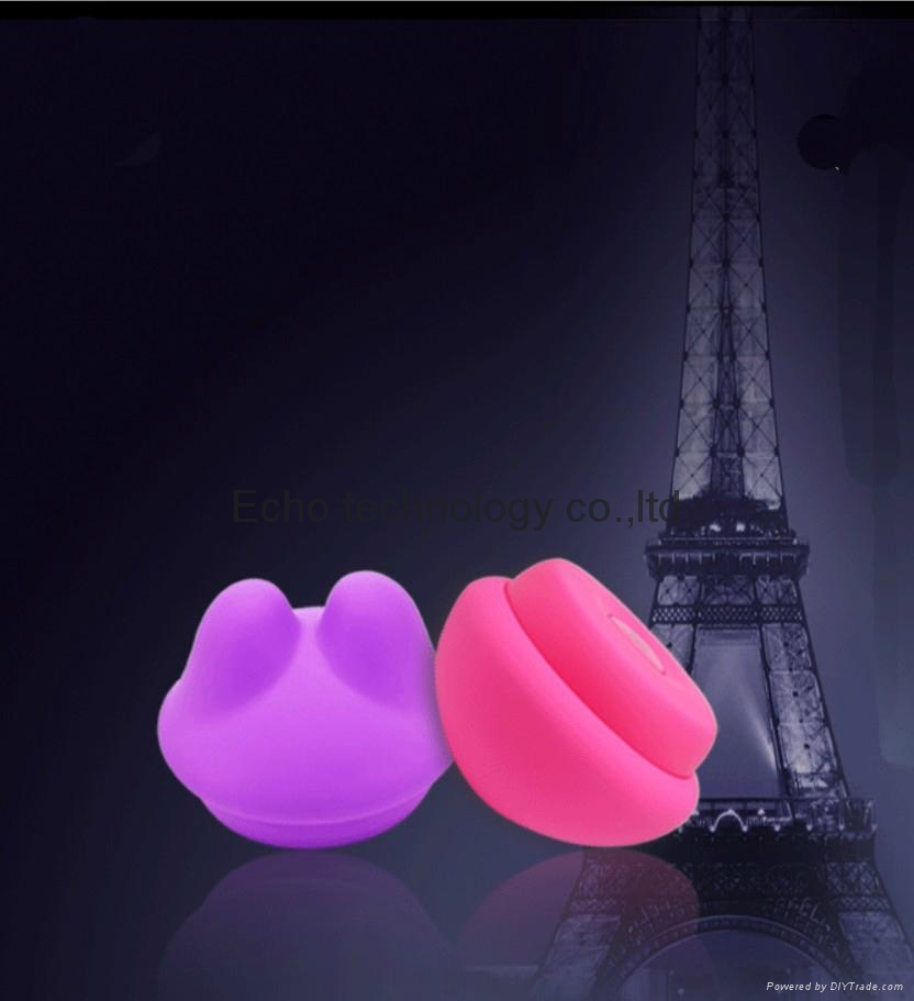 Double silicone clitoris vibrator 4