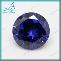 Sparkling round brilliant cut blue aaaaa cubic zirconia gemstone