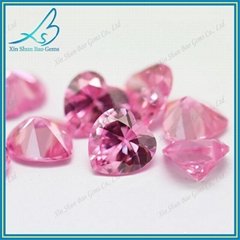 Heart vrilliant cut pink cubic zirconia stone wholesale