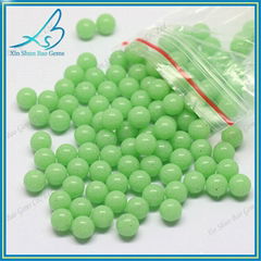 Wholesale glass ball 7mm green glow
