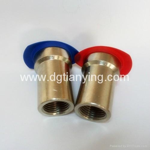 Brass Straight Threaded Coupling for French Mold Cooling