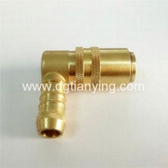 Female threaded pipe fitting for copper pipe