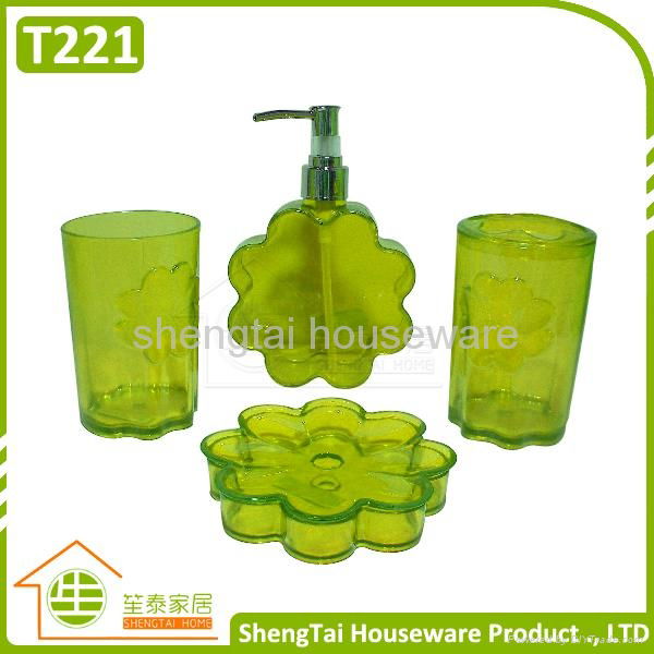 Small MQO Flower Shape New Design Popular Transparent Plastic Bathroom Set 4