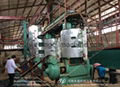 Low cost extruding palm fruit oil processing machine 1