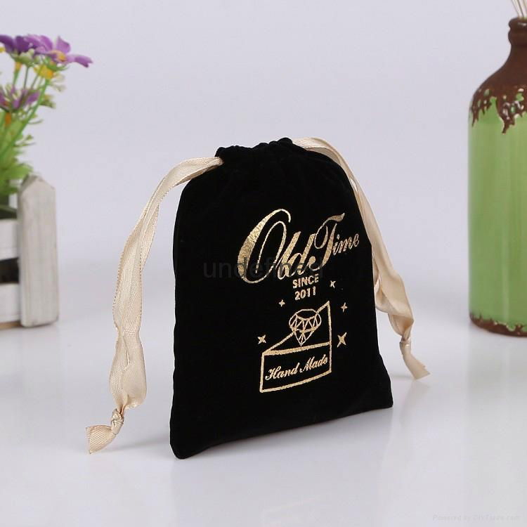 High Quality Custom Velvet Drawstring Bags Gift Pouch Wholesale Velvet Bag 3