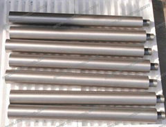 Molybdenum electrode for glass melting