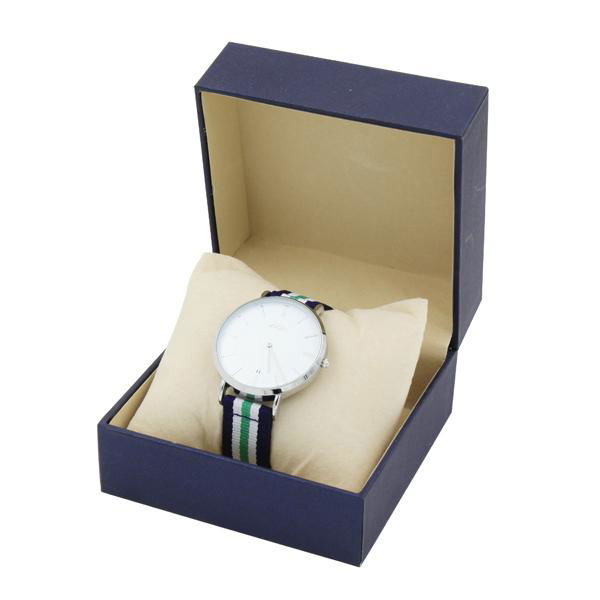  Factory wholesale prices promotional gift smart watch Bluetoot 4