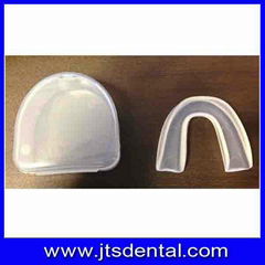 cheap wholesale mouth guard with storage case