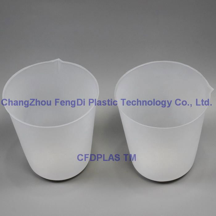 Plastic Bucket Liner with Pouring Lip 2.5 L/2.5QT 5
