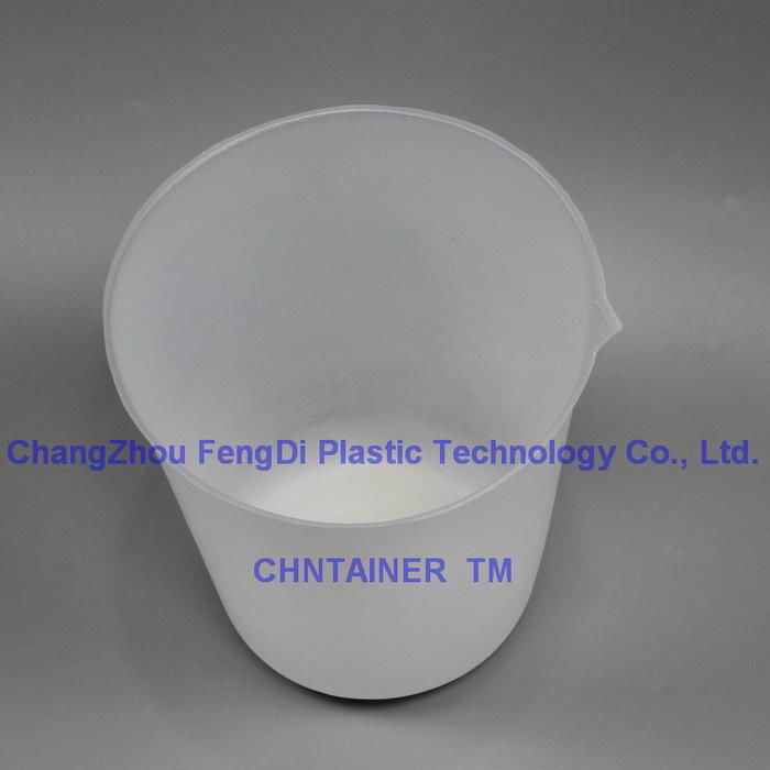 Plastic Bucket Liner with Pouring Lip 2.5 L/2.5QT 3