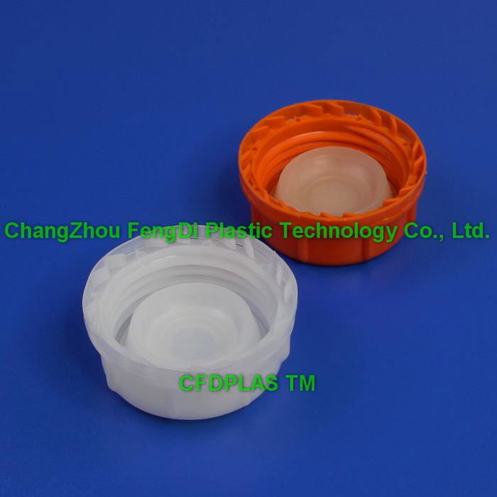 61mm Tamper Evident Cap with molded PE gasket inner plug for fine chemical use 3