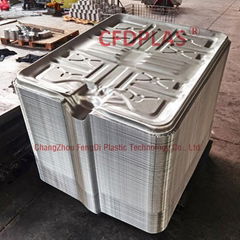 Galvanized steel base plate for IBC tanks