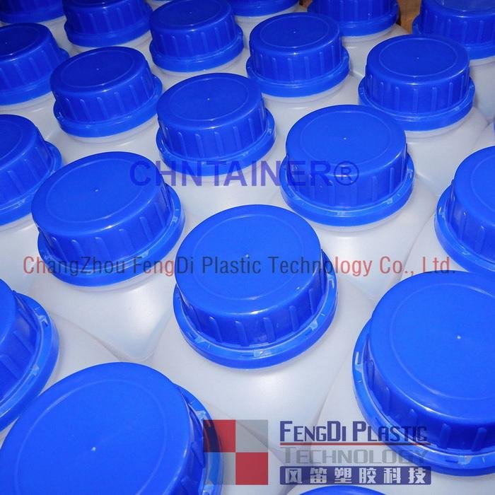 CHNTAINER 34 oz Natural HDPE Plastic Square Bottles 5