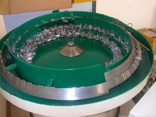 parts feeder 2