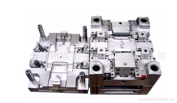 auto bumper precision mould by professional manufactor 3