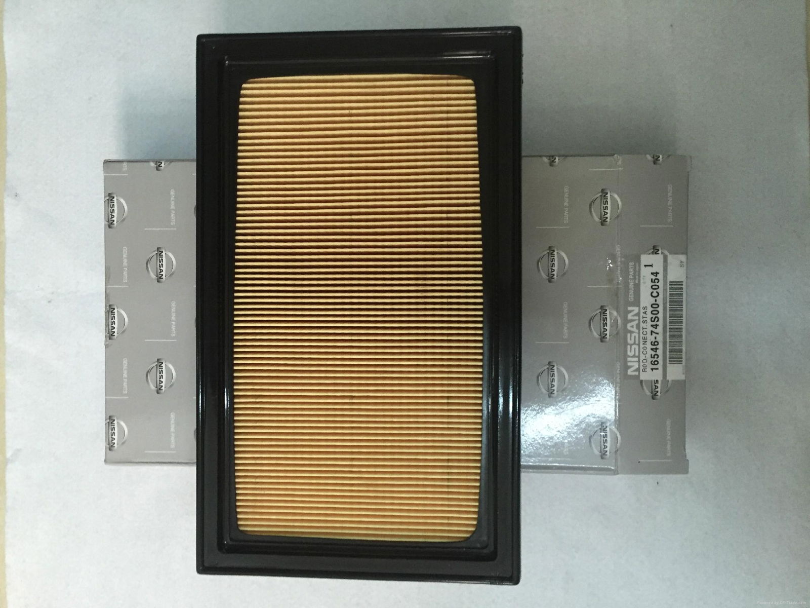 Air Filter  OEM#:16546-74S00 for NISSAN MAXIMA 2