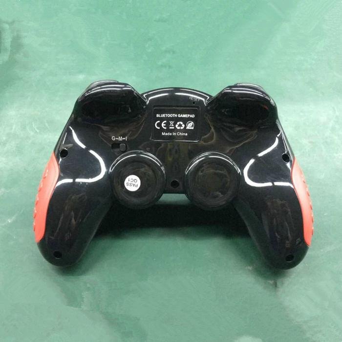 Bluetooth Game Controller for IOS/Android Smartphone and VR Headset 4