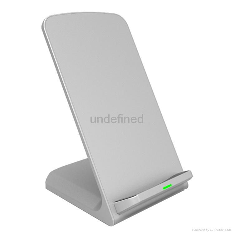 Fast Wireless Charger Stand 2