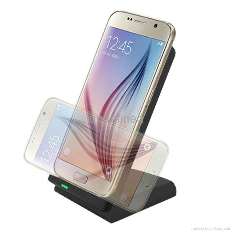 Fast Wireless Charger Stand 4