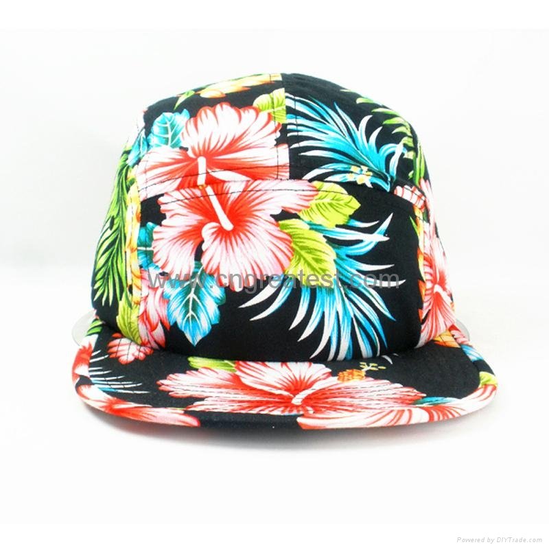 Fashion Hot Sale Floral Pattern Leather Strap 5 Panel Snapback Hat