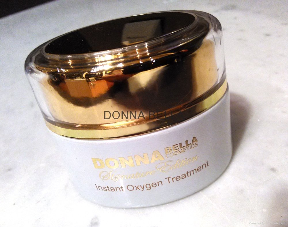 Instant Oxygen Treatment - Caviar Signature Edition by Donna Bella 3