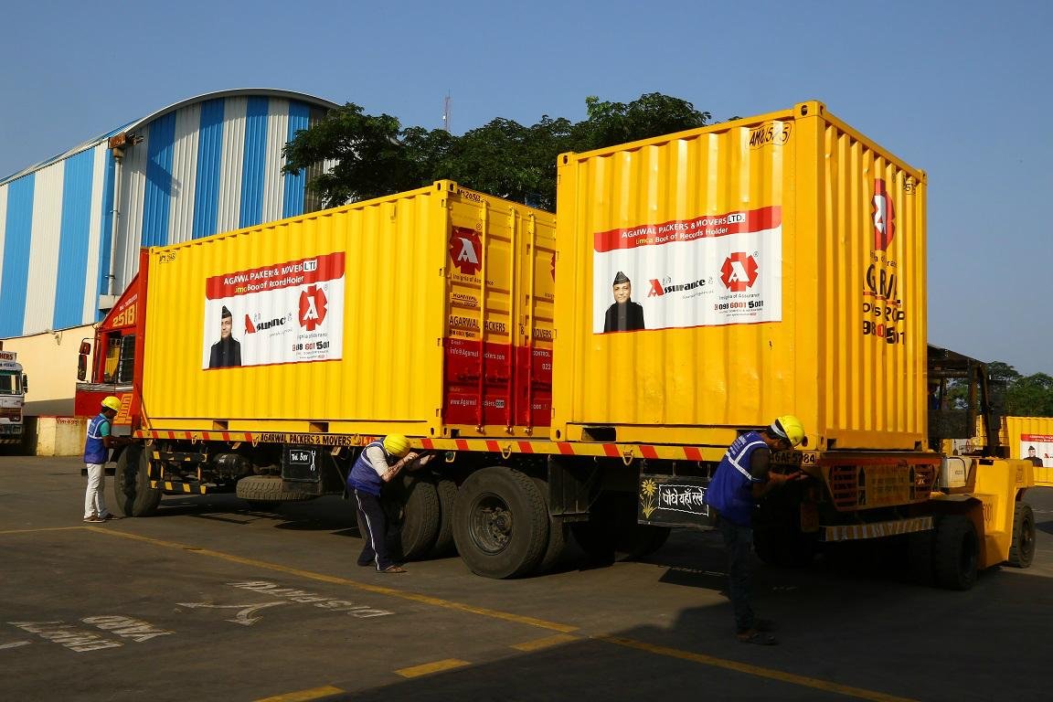 How Trucking Cube helps us to track our goods?