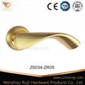 Polished Brass Zinc Alloy Interior Lever Door Handle on Rose (Z6034-ZR05) 1