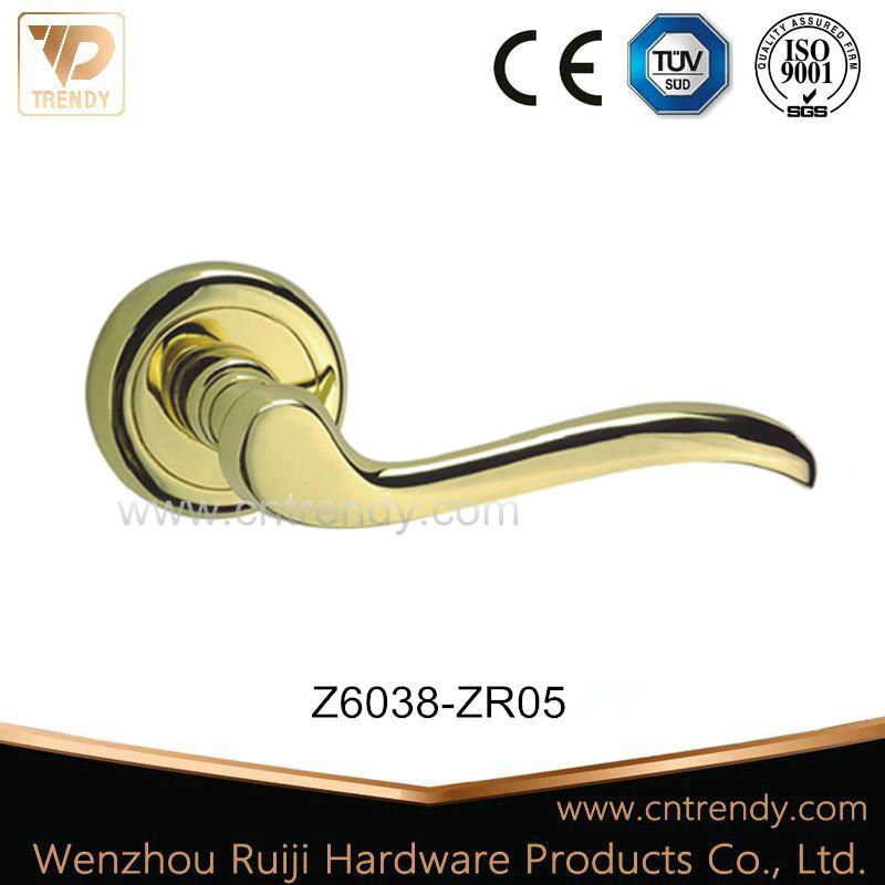 Polished Brass Zinc Alloy Interior Lever Door Handle on Rose (Z6034-ZR05) 4