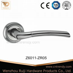 Zinc Alloy Door Furniture Lever Handle with Satin-Nickle Color (Z6011-ZR05)