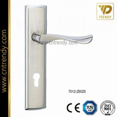 Security Wooden Door Lock Handle on Back-Plate (7012-Z6017)