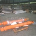 Hitachi hydraulic cylinder excavator spare part heavy equipment parts