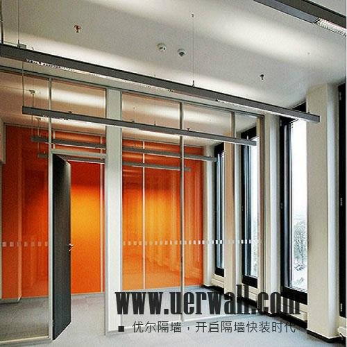 OFFICE PARTITION WALL 5