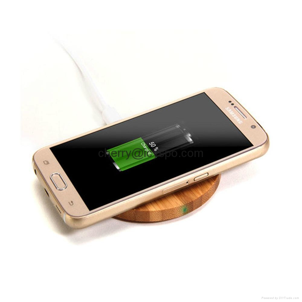 CYSPO T300-B Bamboo Case Wireless Charging Pad 2