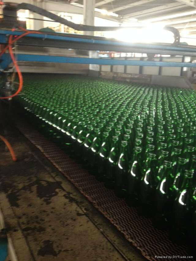 green glass bottles, beer bottles 2