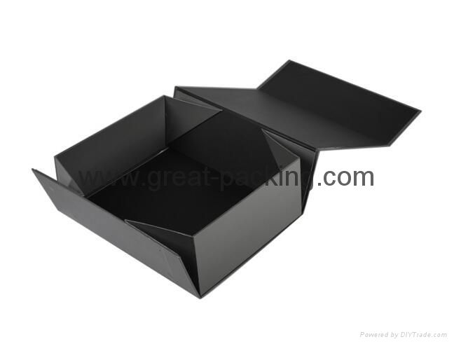 foldable cardboard magnet black high end box 4