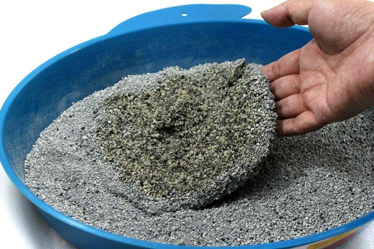 Best Broke Bentonite Kitty Litter and Kitty Sand Pet Toilet For cleaning 3