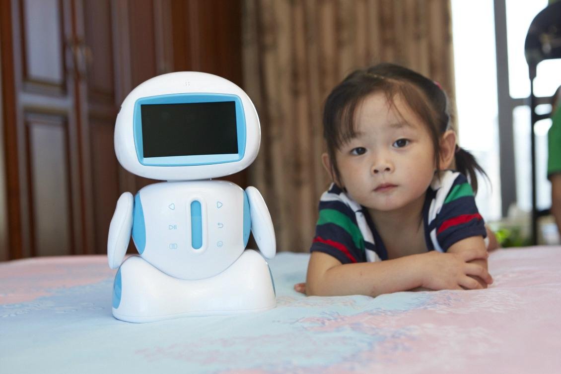 韓國現代儿童早教機器人 2