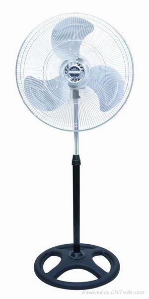 high speed powerful Oscillation stand fan with  3 Iron Blades made in china