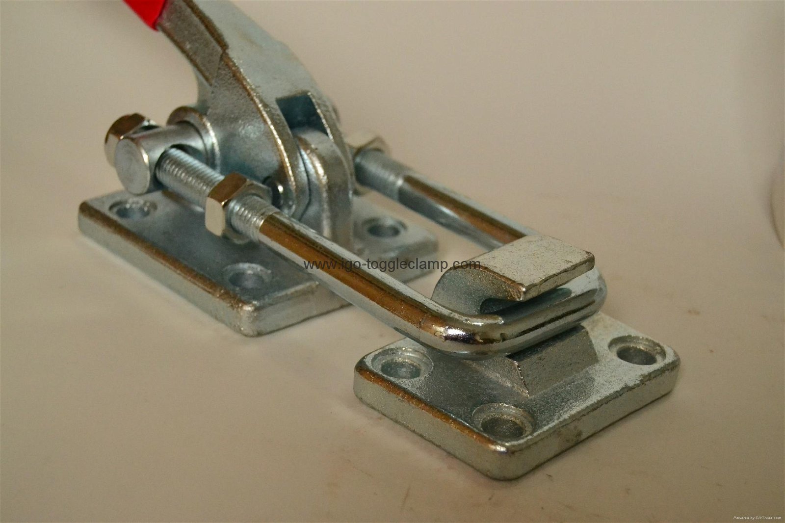 Latch & Hook Toggle Clamps 2