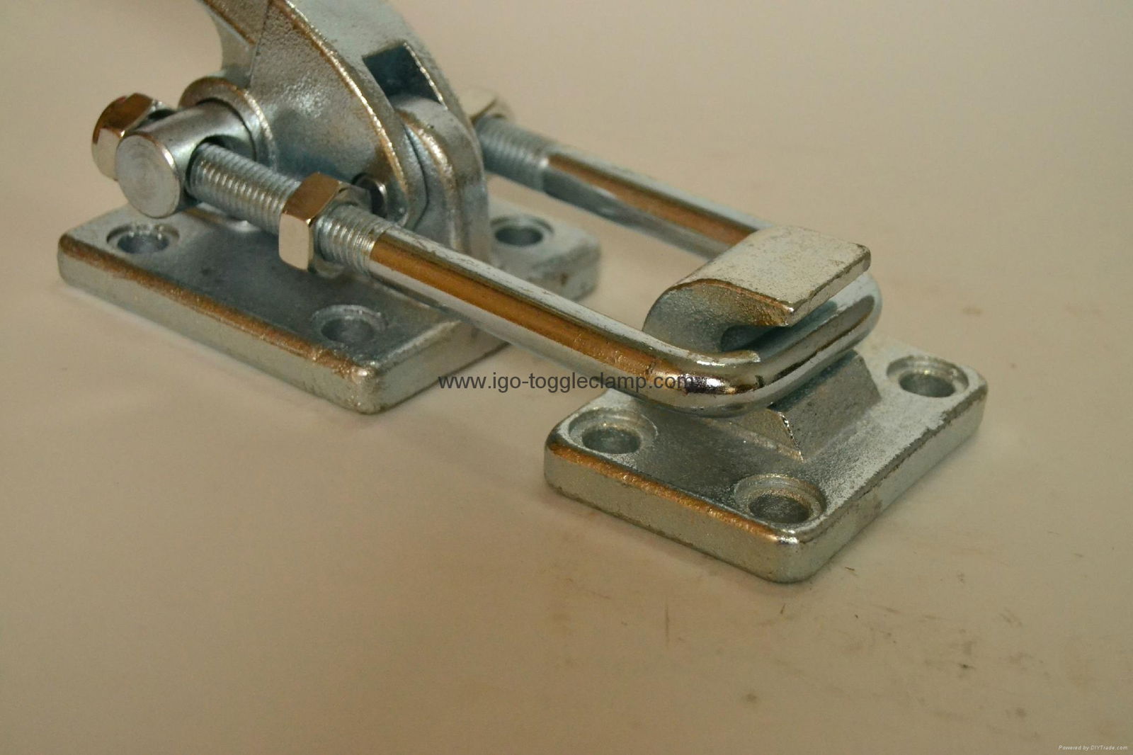 Latch & Hook Toggle Clamps 5