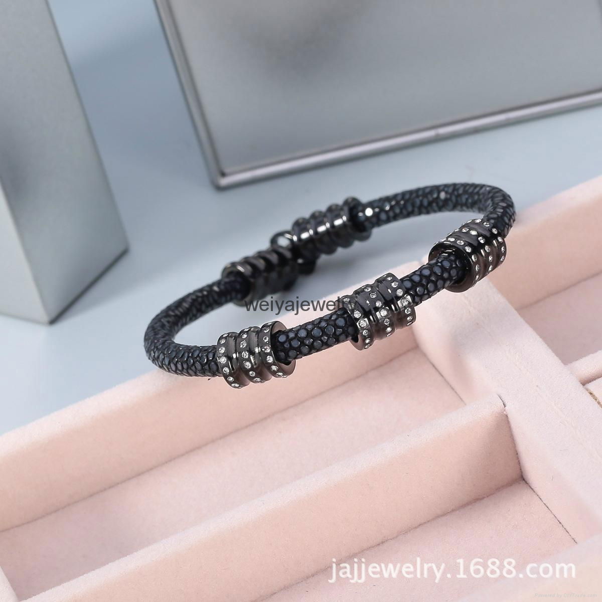 2016 stainless steel jewelry fashion black leather stingray bracelets for men  3