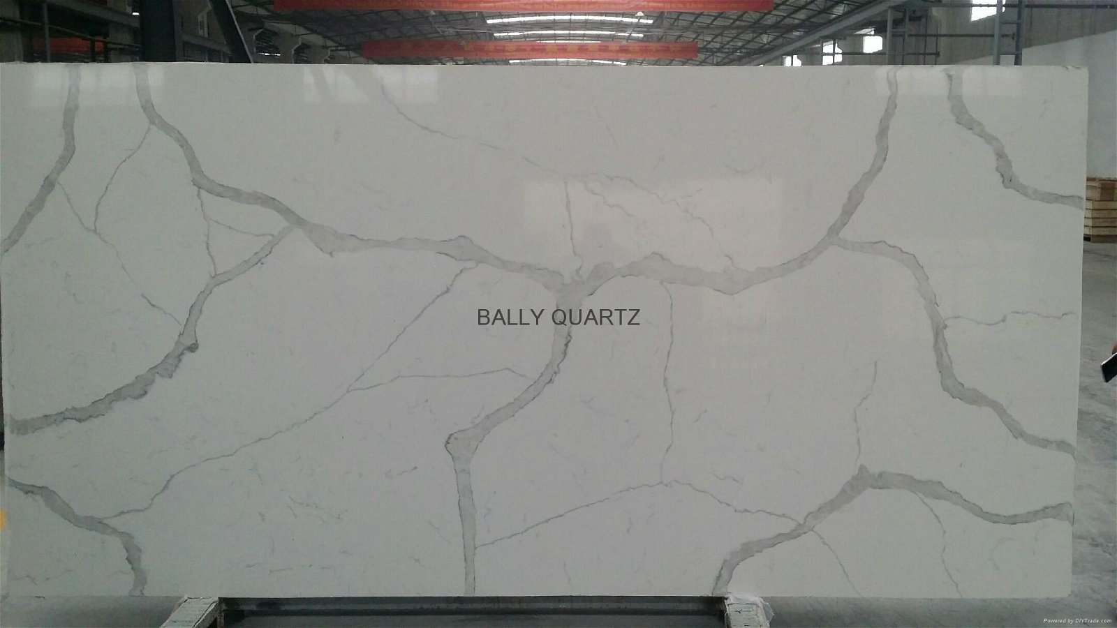 Calacatta Quartz stone slabs|Carrara Quartz surface|China Manufacturers 3