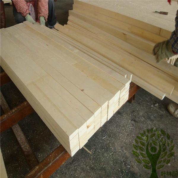 Yelintong good quality free fumigation poplar lvl for wood pallets and wood box