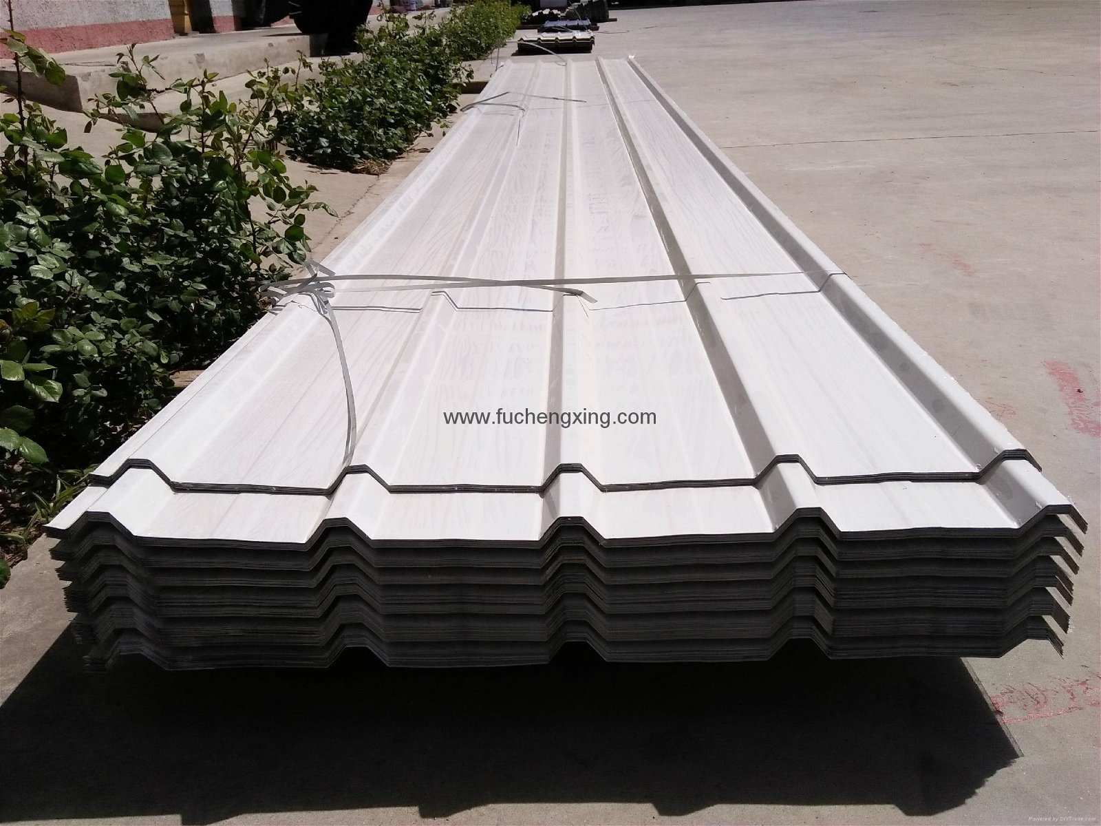 Quality Single Skin Color Steel Sheet for Roof and Wall 4