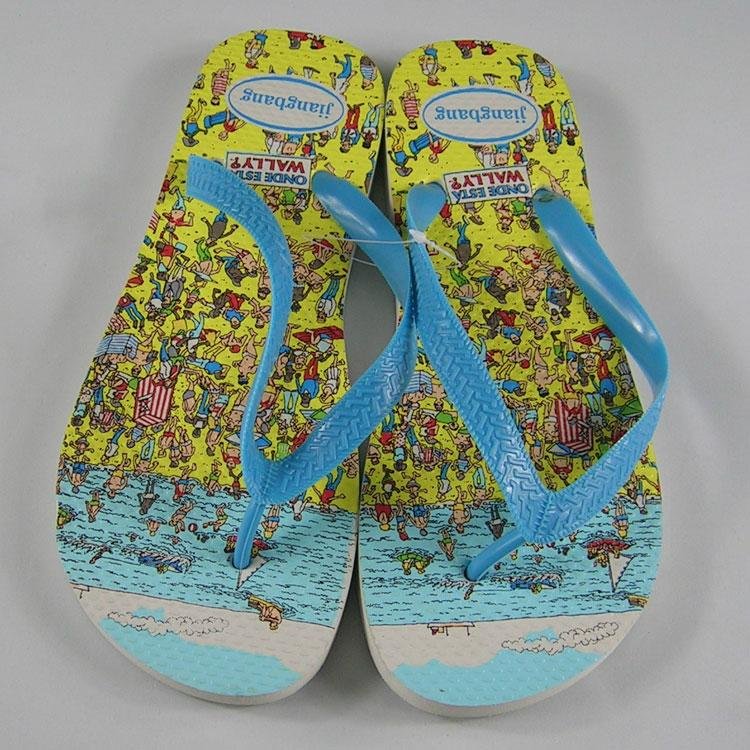 Customized fashionable diy logo summer rubber anti-skid beach slippers 5