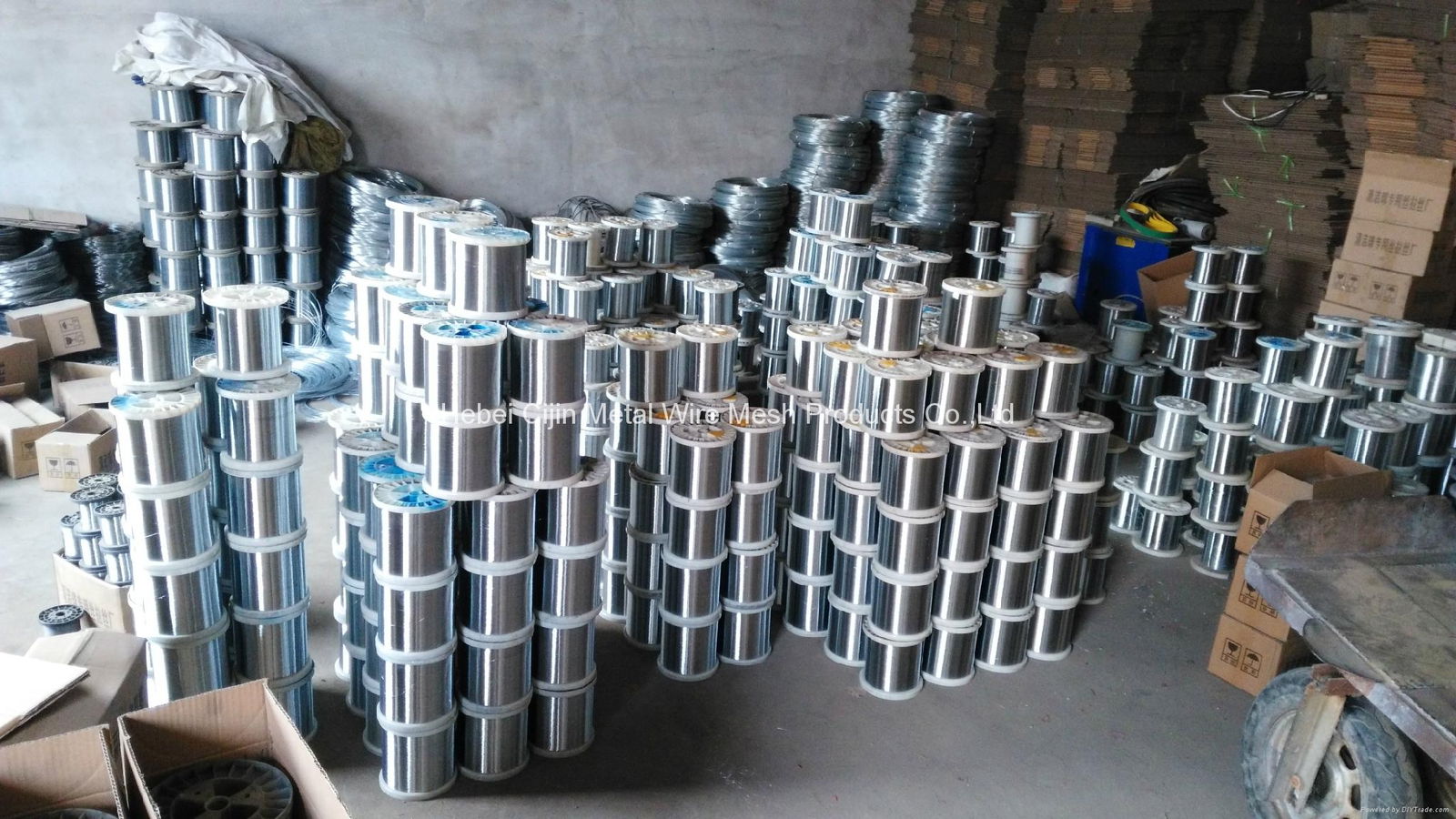 China Manufacturer 410 430 Type Stainless Steel Scourer 5