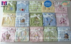 Micro Plush Soft Printed Baby Pram Blanket with Embroidery