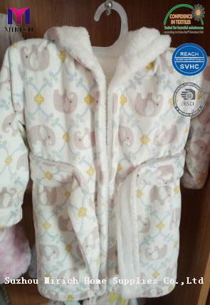 Super Soft Flannel Fleece Sweet Baby Robes Hooded Baby Robe